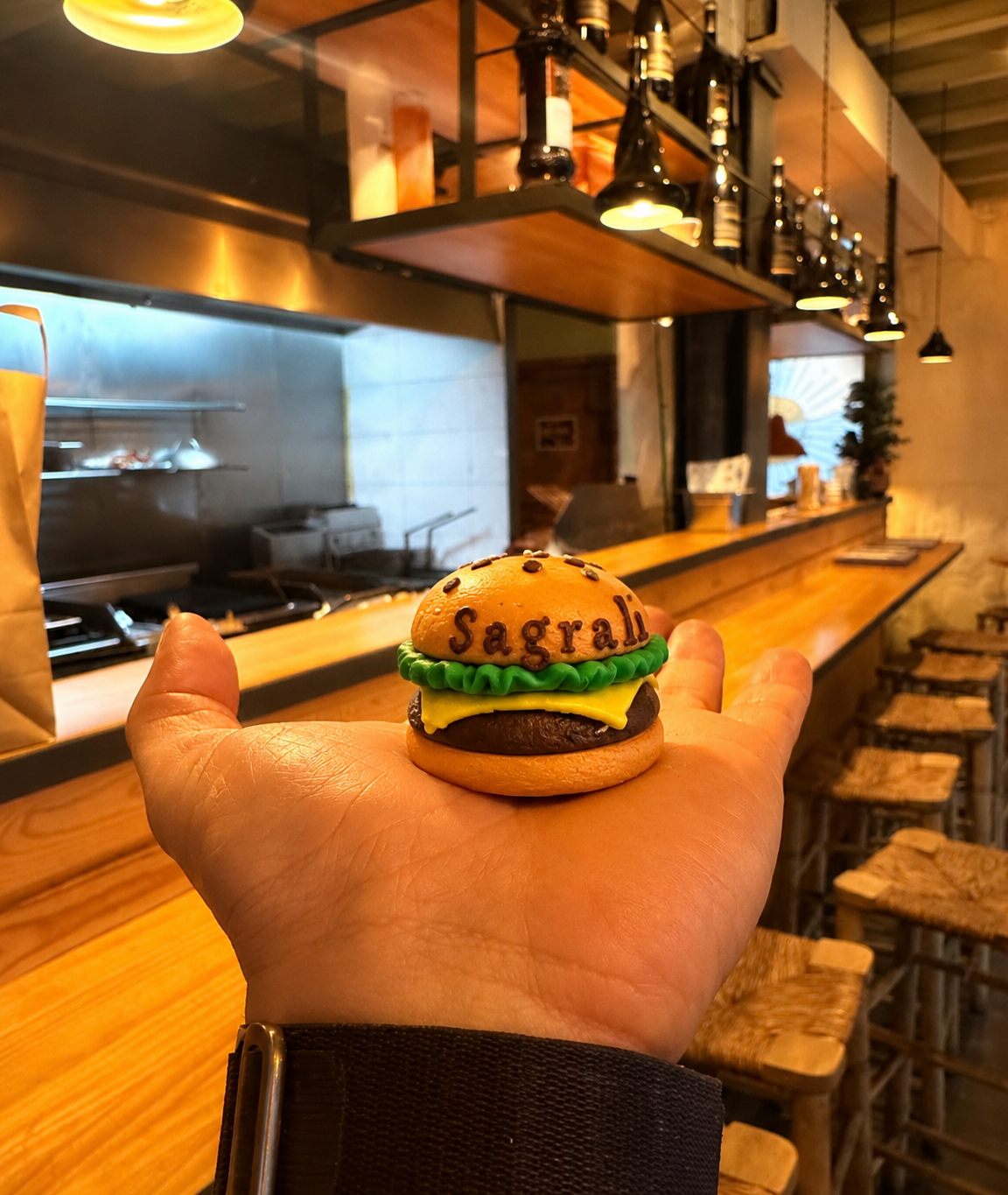 Hamburguesas 3D con NFC para su aniversario para La Sagrada BCN